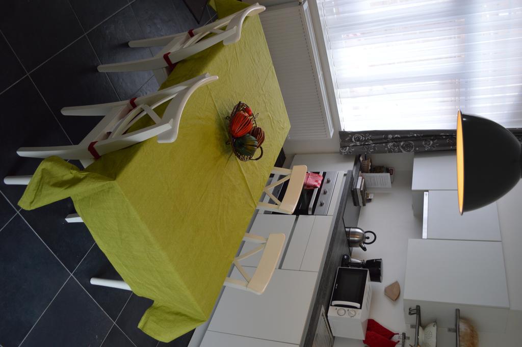Holiday Home Ipericus Ieper Værelse billede